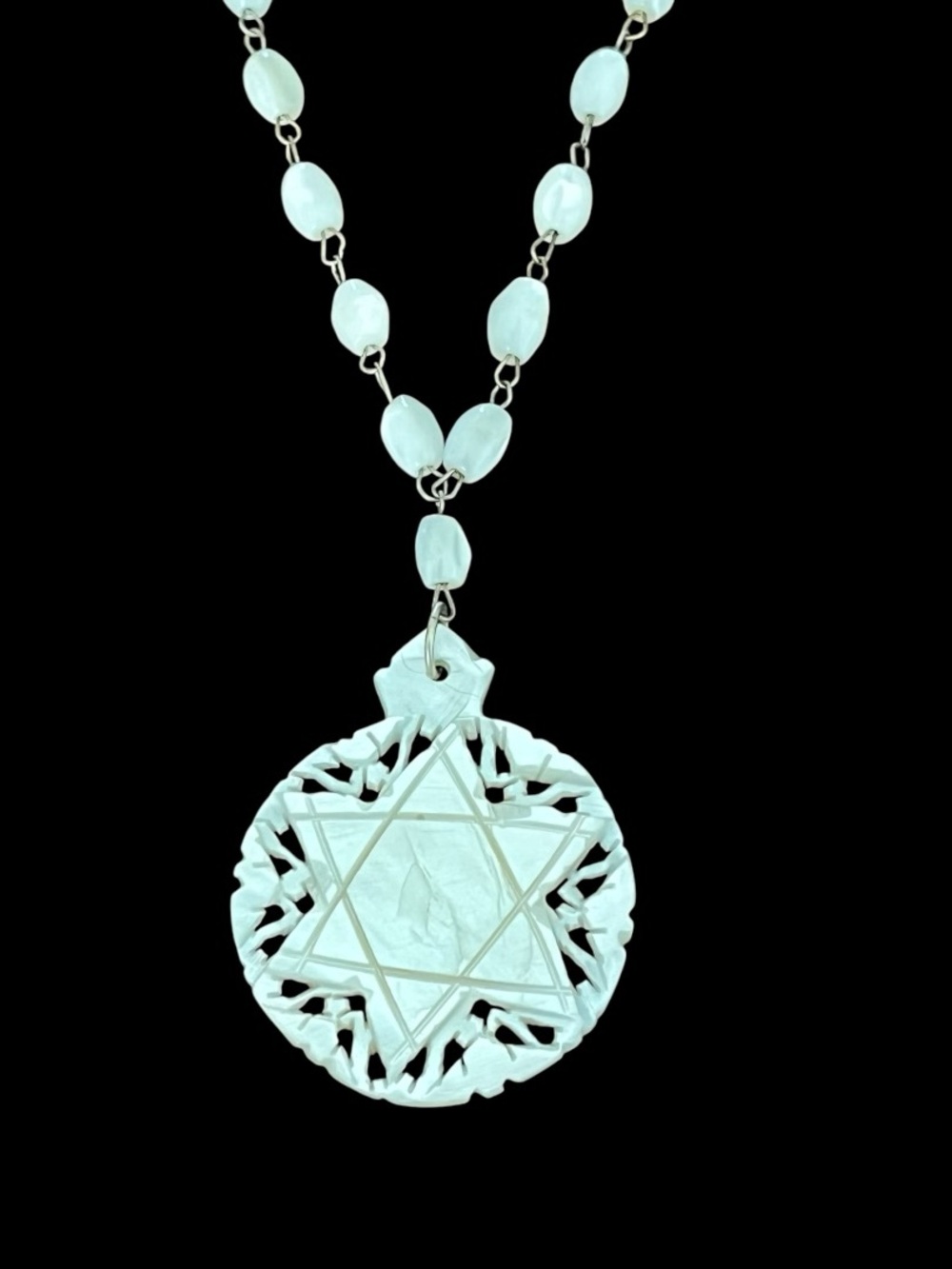 Vintage Mother of Pearl Beaded Necklace With Hand Carved Star of David - Picture 2 of 15